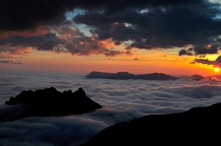 Đến Với Ngọn Núi Có Thể Ngắm Toàn Cảnh Hong Kong
