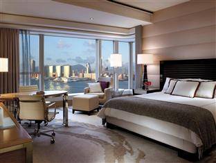 Four Seasons Hotel Hong Kong