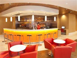 Ibis Hong Kong Central & Sheung Wan Hotel