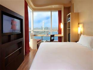 Ibis Hong Kong Central & Sheung Wan Hotel