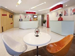 Ibis North Point Hotel