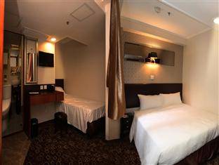 Lander Hotel Prince Edward