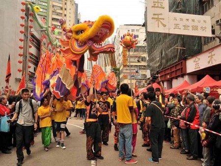 Rực rỡ Lễ hội đường phố Tai Kok Tsui ở Hong Kong