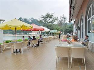 Silvermine Beach Resort