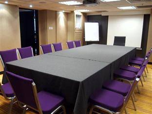 The Bauhinia Hotel - Central