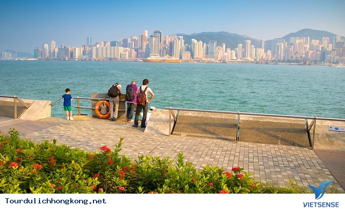 Khám phá phố cầu tàu Tsim Sha Tsu tại Hồng Kông - Ảnh 1 Khám phá phố cầu tàu Tsim Sha Tsu tại Hồng Kông - Ảnh 1