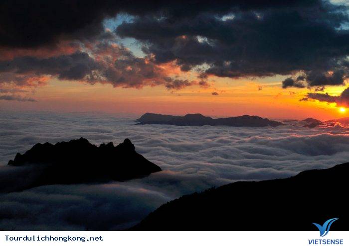 Đến Với Ngọn Núi Có Thể Ngắm Toàn Cảnh Hong Kong - Ảnh 1