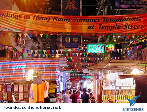 Thỏa sức chọn lựa và mua sắm - Ảnh 1 Thỏa sức chọn lựa và mua sắm - Ảnh 1