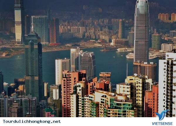 Tắm biển hoặc ngắm Hong Kong từ trên cao